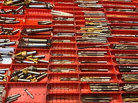 Grote partij boor-en freesgereedschappen - afbeelding 2 van  25