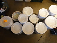 Grote partij borden/porselein - afbeelding 2 van  8