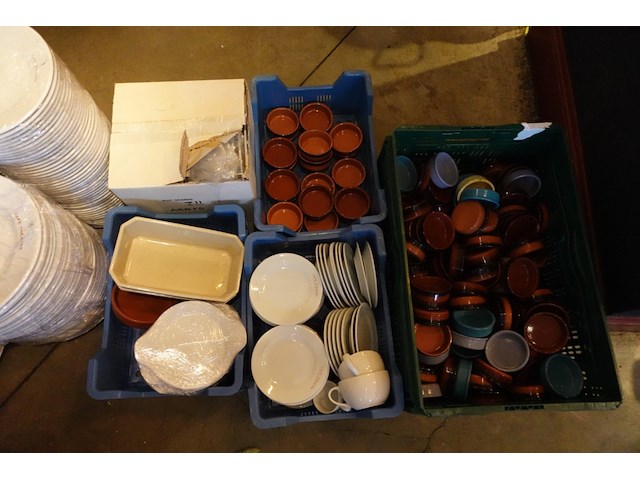 Grote partij borden/porselein - afbeelding 3 van  8