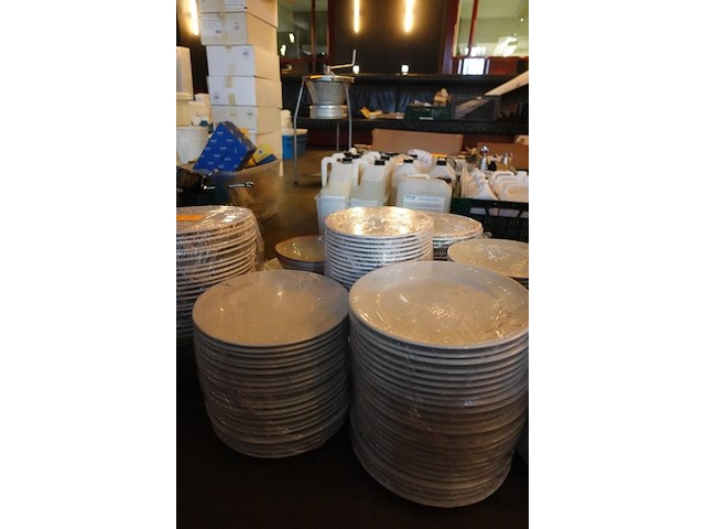 Grote partij borden/porselein - afbeelding 7 van  8