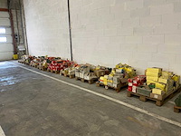 Grote partij bouw- en bevestigingsmateriaal - afbeelding 17 van  63
