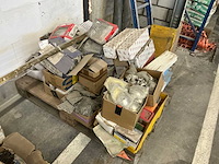 Grote partij bouw- en bevestigingsmateriaal - afbeelding 28 van  63