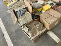 Grote partij bouw- en bevestigingsmateriaal - afbeelding 46 van  63