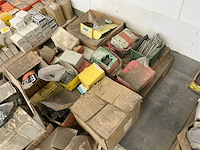 Grote partij bouw- en bevestigingsmateriaal - afbeelding 47 van  63