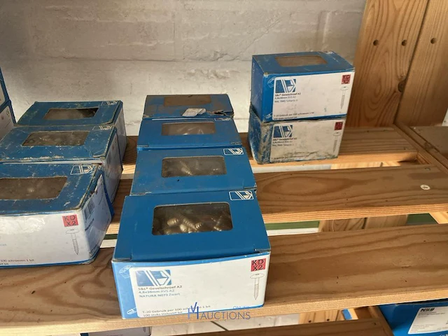 Grote partij bouwmaterialen en gereedschappen - afbeelding 2 van  43