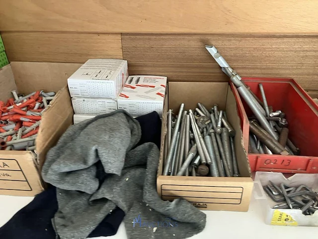 Grote partij bouwmaterialen en gereedschappen - afbeelding 6 van  43
