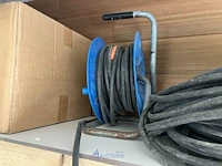 Grote partij bouwmaterialen en gereedschappen - afbeelding 9 van  43