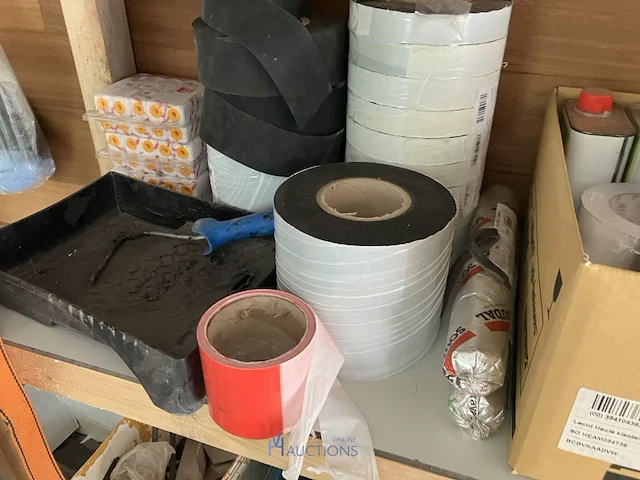 Grote partij bouwmaterialen en gereedschappen - afbeelding 31 van  43