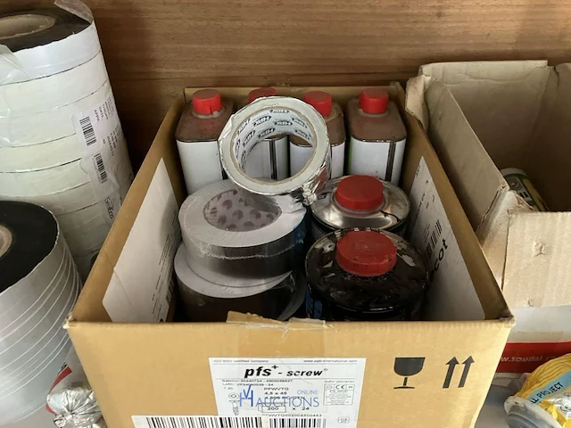 Grote partij bouwmaterialen en gereedschappen - afbeelding 32 van  43