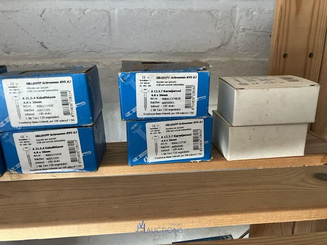 Grote partij bouwmaterialen en gereedschappen - afbeelding 41 van  43