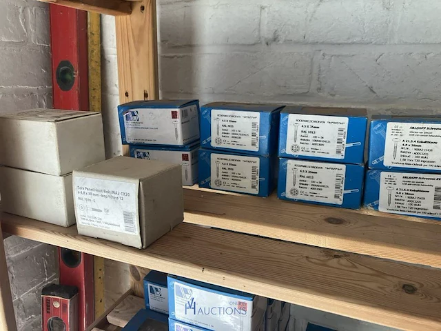Grote partij bouwmaterialen en gereedschappen - afbeelding 42 van  43