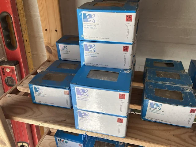Grote partij bouwmaterialen en gereedschappen - afbeelding 43 van  43