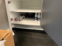 Grote partij bureaubenodigdheden (eerste verdiep) - afbeelding 4 van  6