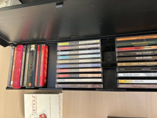 Grote partij cd's en bogeybox - afbeelding 7 van  10