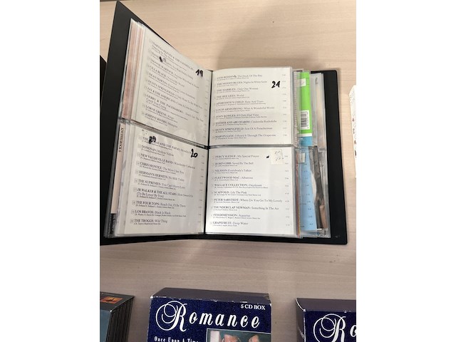 Grote partij cd's en bogeybox - afbeelding 9 van  10