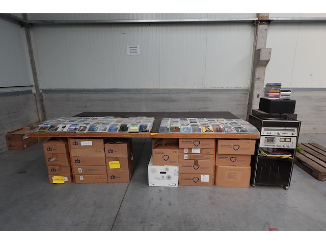 Grote partij cd's - afbeelding 1 van  8