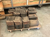 Grote partij dakpannen - afbeelding 2 van  9