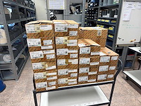 Grote partij degson pcb klemmen / printconnectoren nieuw (diverse types) - afbeelding 1 van  12