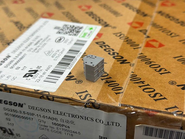 Grote partij degson pcb klemmen / printconnectoren nieuw (diverse types) - afbeelding 6 van  12