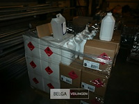 Grote partij desinfecterende handgel