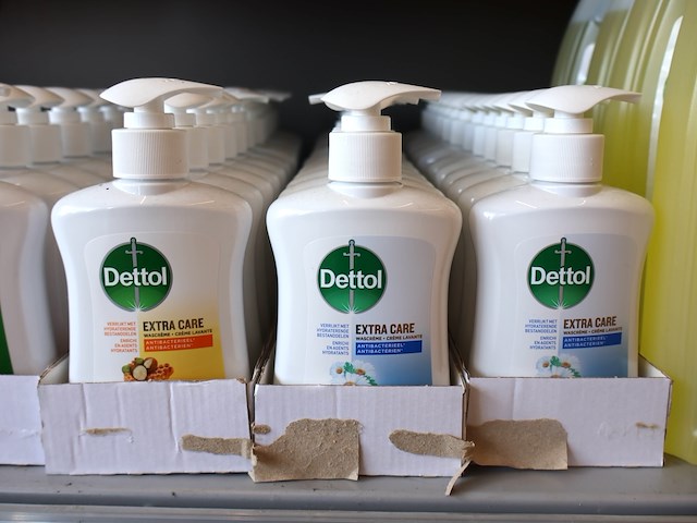 Grote partij dettol - afbeelding 5 van  7