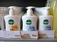 Grote partij dettol - afbeelding 5 van  7