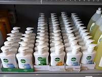 Grote partij dettol - afbeelding 7 van  7