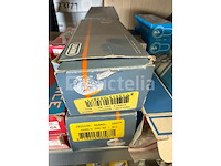 Grote partij deurbeslag en cylindersloten - afbeelding 8 van  16