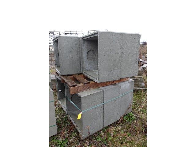 Grote partij dhz materiaal - afbeelding 16 van  40