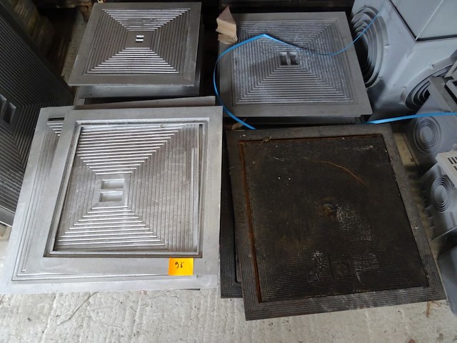 Grote partij dhz materiaal - afbeelding 33 van  40