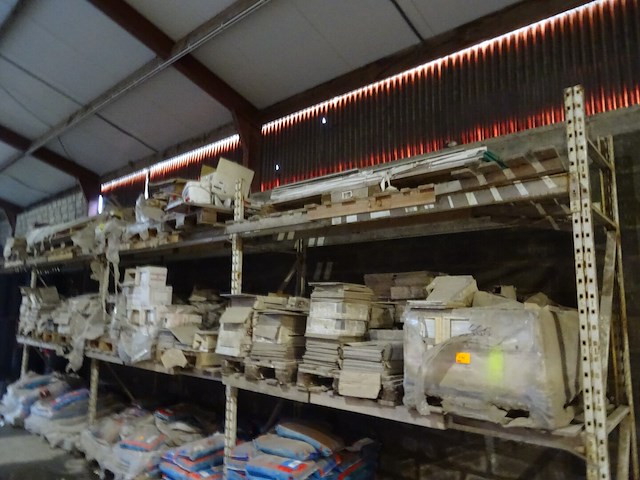 Grote partij dhz materiaal - afbeelding 38 van  40