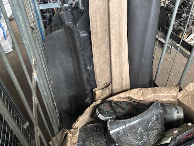 Grote partij divers auto onderdelen - afbeelding 14 van  21