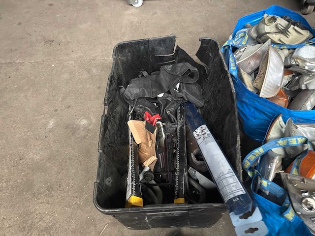 Grote partij divers auto onderdelen - afbeelding 20 van  21