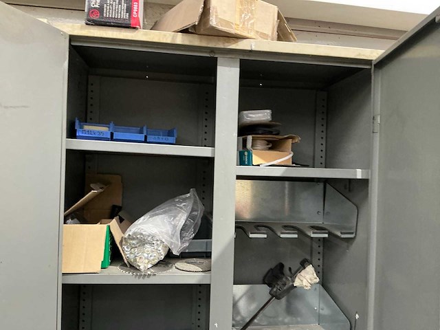 Grote partij divers bevestigingsmateriaal - afbeelding 16 van  29