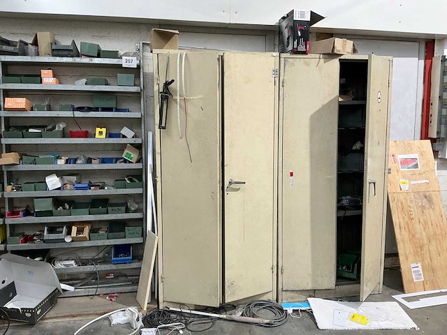 Grote partij divers bevestigingsmateriaal - afbeelding 12 van  29