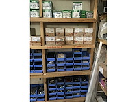 Grote partij divers bevestigingsmateriaal - afbeelding 4 van  35