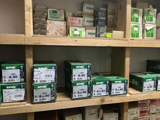 Grote partij divers bevestigingsmateriaal - afbeelding 8 van  35