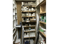 Grote partij divers bevestigingsmateriaal - afbeelding 32 van  35