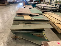 Grote partij divers bouwhout/platen - afbeelding 16 van  16