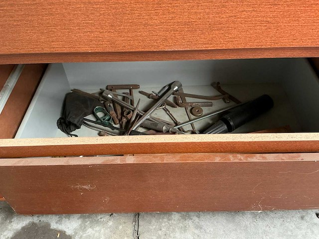 Grote partij divers gereedschap en toebehoren - afbeelding 13 van  39