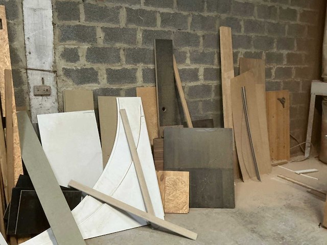 Grote partij divers hout- en plaatmateriaal - afbeelding 6 van  15