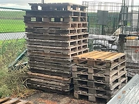 Grote partij divers hout en restanten - afbeelding 4 van  30
