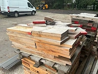 Grote partij divers hout en restanten - afbeelding 26 van  30