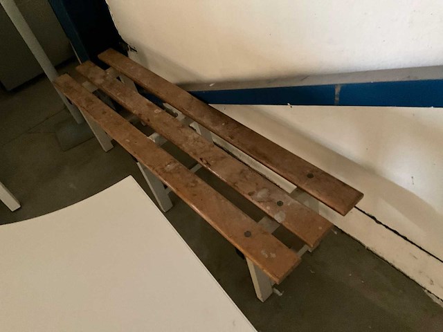 Grote partij divers kantoor/werkplaatsmeubilair - afbeelding 22 van  25