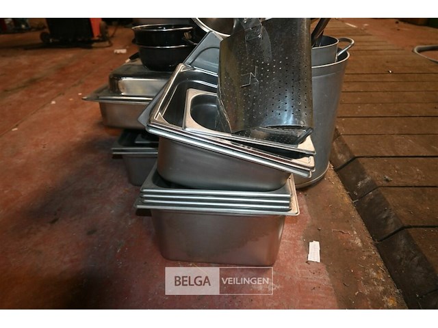 Grote partij divers keukengerief - afbeelding 6 van  13