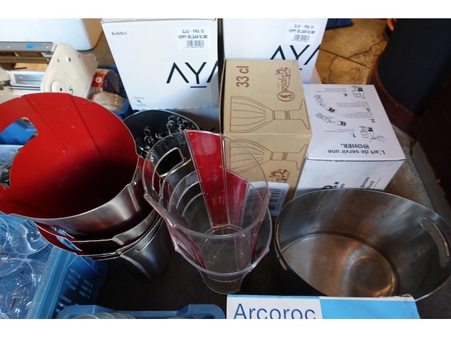 Grote partij divers keukentoebehoren - afbeelding 7 van  10