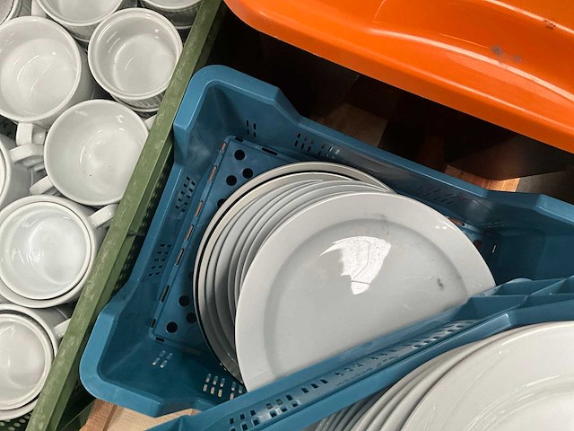 Grote partij divers servies - afbeelding 4 van  19