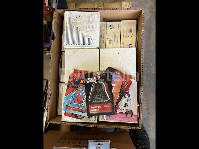 Grote partij divers - afbeelding 7 van  11