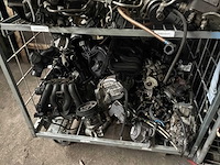 Grote partij diverse auto-onderdelen - afbeelding 8 van  19