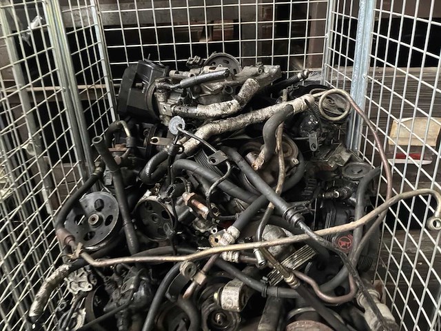 Grote partij diverse auto-onderdelen - afbeelding 12 van  19